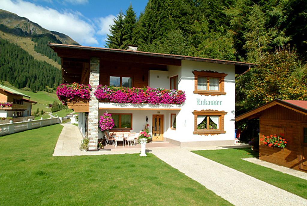 Gaestehaus Lukasser Hippach Extérieur photo